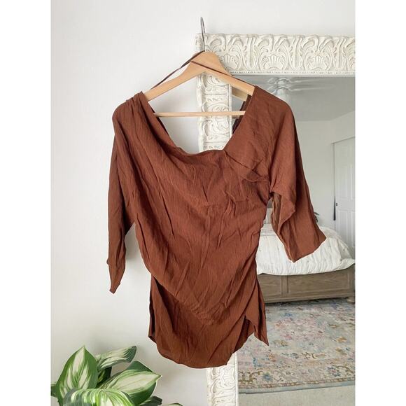 Zara Ruched Asymmetrical Top - Picture 3 of 16